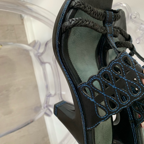 ✅ $5 ADD-ON ONLY ✅ Jambu Dutch Metro Designs Black Heels 6.5 🌷✅ $5 ADD-ON ONLY✅ - Picture 7 of 9